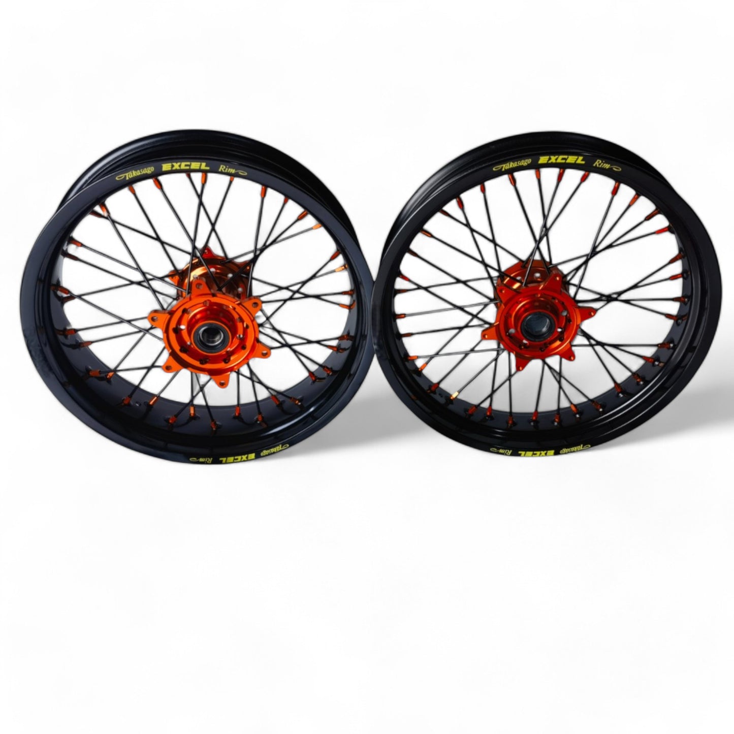 Jante Supermotard EXCEL Takasago 17 pouces avec moyeu CNC MXPART et rayons renforcés 4 mm